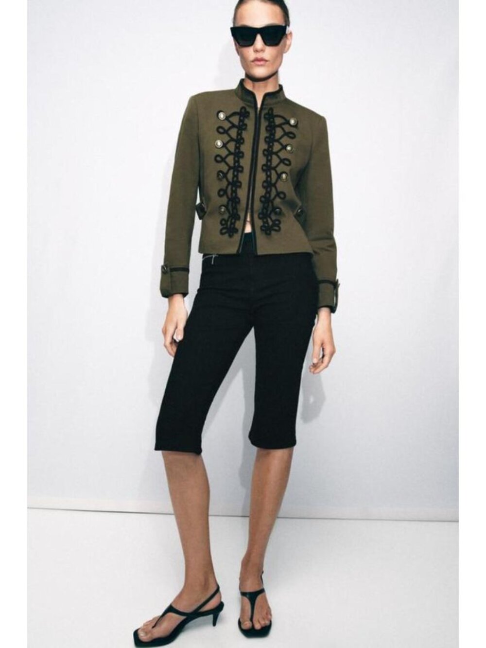 ZARA BLAZER WITH EPAULETS AND FIREMAN CLASP - Picture 5 of 8